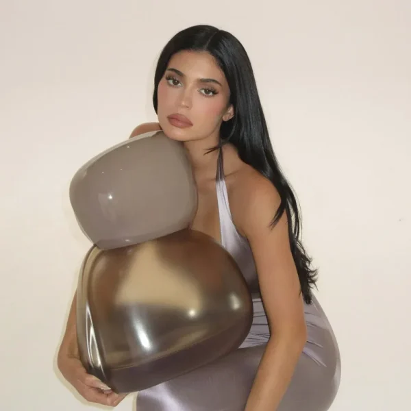 Kylie’s End-of-Summer Look Bundle
